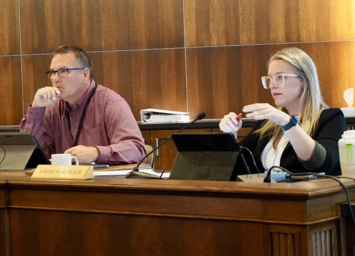 Commission mulls court space options